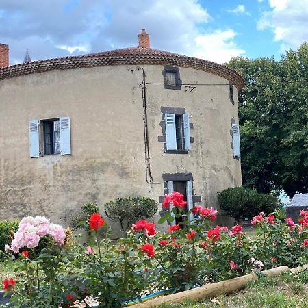 Tour Du Chateau De Gondole Le Cendre Экстерьер фото